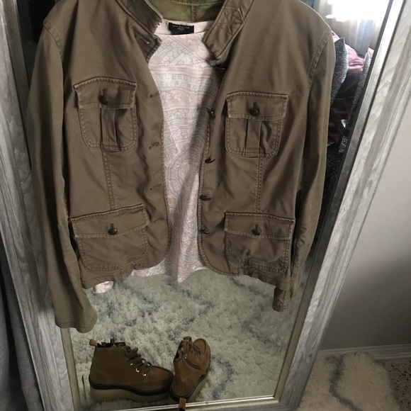 Ann Taylor size sp tank geometric silk front - Picture 3 of 6